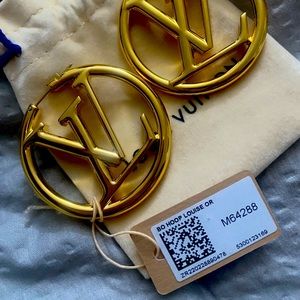 Louis Vuitton BO Hoop Louise Earrings